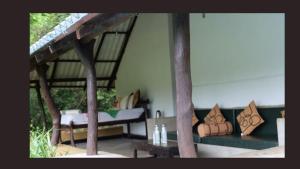 Ένα ή περισσότερα κρεβάτια σε δωμάτιο στο Sigiriya Eco Lodge & Accommodation - Sigiriya CES Field Base +19 φωτογραφίες
