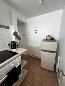 Gallery image of Hedgehog House - Cosy Bungalow in Appledram