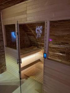 Φωτογραφία από το άλμπουμ του Cocon Romantique avec Sauna Voûte Toulousaine στην Τουλούζη