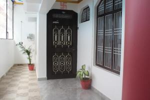 Fotografie z fotogalerie ubytování Shri Narayanam Guest House and Home Stay v destinaci Ayodhya