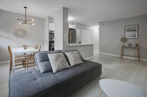Χώρος καθιστικού στο Urban Haven on Downtown