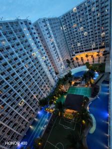 Bazén v ubytování Jessy's Suites nebo v jeho okolí