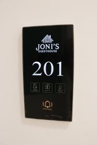 Certifikát, hodnocení, plakát nebo jiný dokument vystavený v ubytování Joni`s Guesthouse