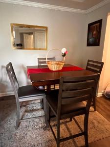 Billede fra billedgalleriet på Stylish 2BR Near Braves Stadium i Atlanta + 1 billede