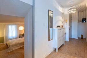 Η κουζίνα ή μικρή κουζίνα στο Downtown chic apartment in Pezenas +3 φωτογραφίες