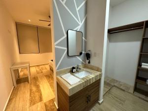 Gallery image of Alberca Gigante Hotelera, alojamiento céntrico in Mérida