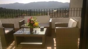 Vue générale sur la montagne ou vue sur la montagne depuis la maison de vacances