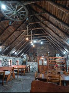 Restaurace v ubytování Bujtinat te Mullari
