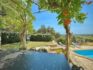 Piscina di Les Hauts de Bezouce, Vue, Piscine & Calme o nelle vicinanze