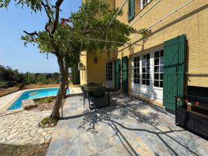 Piscina di Les Hauts de Bezouce, Vue, Piscine & Calme o nelle vicinanze