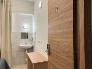 A bathroom at Hotel Brivio