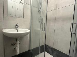 A bathroom at Hotel Brivio