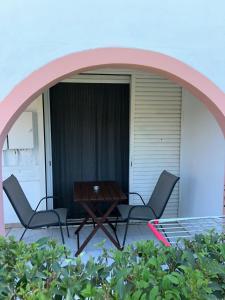 Foto dalla galleria di Villa Avra a Dassia