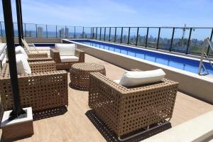 Bazén v ubytování Beach Class Excelsior - Flats no Pina por Yolo nebo v jeho okolí