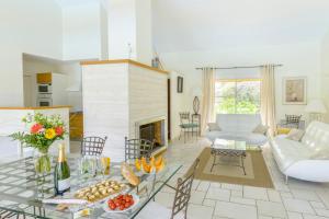 Posezení v ubytování Lagrange Vacances La Clairière aux Chevreuils