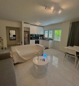 Gallery image of polyxeni house in Lygia