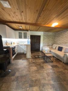 Gallery image of Chata Bobule s vinným sklepem in Morkŭvky
