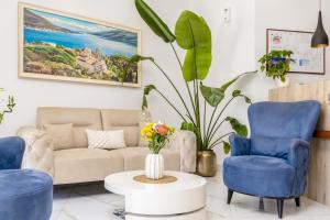 Apart hotel M S KATUNJANIN的休息区