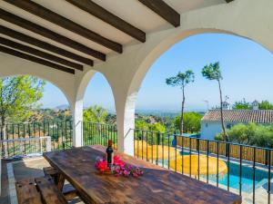 Bazén v ubytovaní Tu Villa Rural Olivo 3 Dormitorios Piscina privada alebo v jeho blízkosti