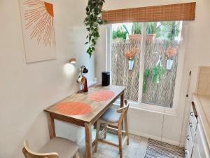 Φωτογραφία από το άλμπουμ του Sand Sun & Second - Charming Studio within Walking Distance to Beach σε Λονγκ Μπιτς +8 φωτογραφίες