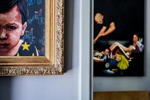 Crianças ficando em Most Art Boutique Hostel