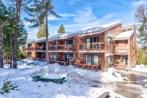 Το Elmer's Hideout - Fully Renovated Yosemite Escape τον χειμώνα
