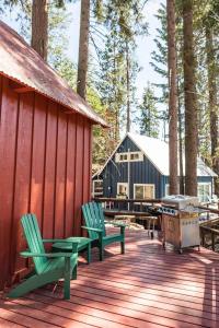 Fotografie z fotogalerie ubytování Red House - Minutes to Shaver Lake v destinaci Shaver Lake