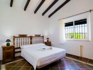 Posteľ alebo postele v izbe v ubytovaní Tu Villa Rural Olivo 3 Dormitorios Piscina privada