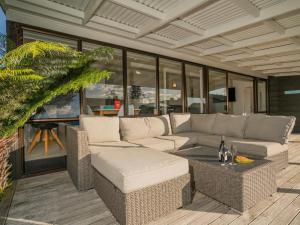 Gallery image of Fun at Whangamata - Whangamata Holiday Home in Whangamata
