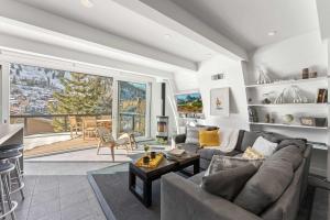 Posezení v ubytování Mainstreet Masterpiece - Stunning Views + 16 fotografií