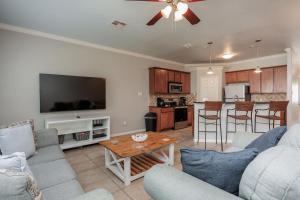 Gallery image of Comfy 3 Bedroom - Pets Sleeps 8 in Corpus Christi