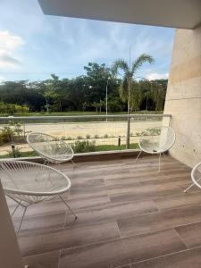 Μπαλκόνι ή βεράντα στο Lindo apartamento bahia +2 φωτογραφίες