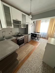 Kuchyň nebo kuchyňský kout v ubytování Comfort place with scenic vista