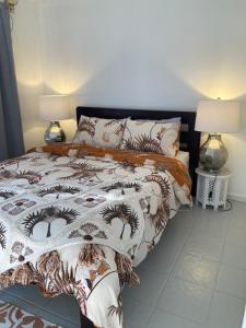 صورة لـ Relaxing Retreat, 900m walk to shops & restaurants في بيتشوورث +39 صورة