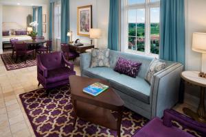 Posezení v ubytování Biltmore Hotel Miami Coral Gables