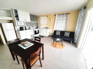Kuchyň nebo kuchyňský kout v ubytování OB Apt 2