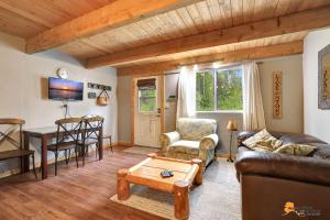Posezení v ubytování DFA Cabin Rentals
