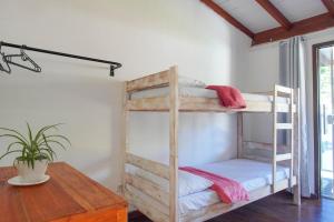 Casa delas Ilhabela客房内的一张或多张床位