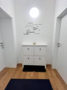 Afbeelding uit fotogalerij van Privatzimmer Burgpanorama in Raabs an der Thaya