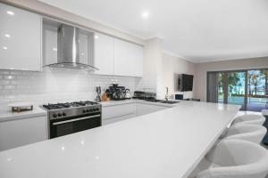 Imagen de la galería de Lakedge Home, en Berkeley Vale