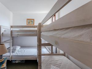 Ένα ή περισσότερα κρεβάτια σε δωμάτιο στο Appartement T3 à Biscarrosse - Plage à 400m - FR-1-521-253