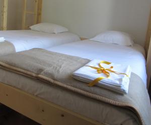 Cama ou camas em um quarto em Most Art Boutique Hostel