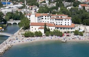 Naturlandskabet i nærheden af lejligheden