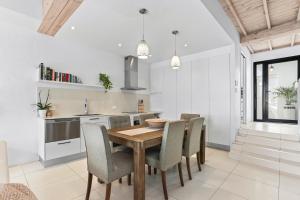 Gallery image of Riverside Haven, Noosa Heads in Noosa Heads