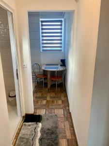 Foto dalla galleria di Garsoniera ultracentrală a Piteşti