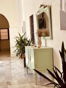 Billede fra billedgalleriet på patio de luja centro parking y piscina i El Puerto de Santa María + 51 billeder