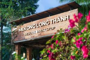 Certifikát, hodnocení, plakát nebo jiný dokument vystavený v ubytování Mekong Long Thanh Resort & Reststop