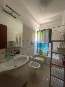 Koupelna v ubytování Villa Blu Mare + 29 fotografií