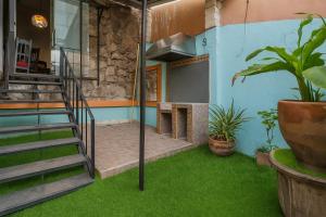 สวนหย่อมนอก Casa de Piedra a 650 metros del Hotel Rosewood