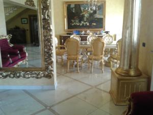 A seating area at One M